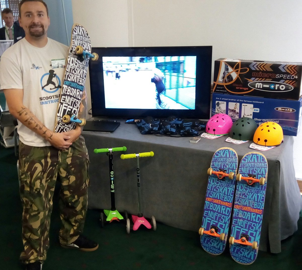 thisisrubicon's tweet image. All setup at @whysportsmedia conference. Filling up fast. @EnuffSkate @microscooters #skateboarding #scootering #conference