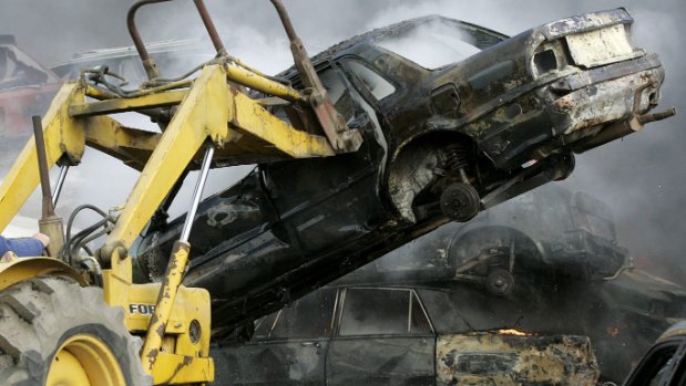 tveitdal's tweet image. Petrol cars obsolete in 8 years says US report  The entire market for land transport will switch to electrification stuff.co.nz/motoring/news/…