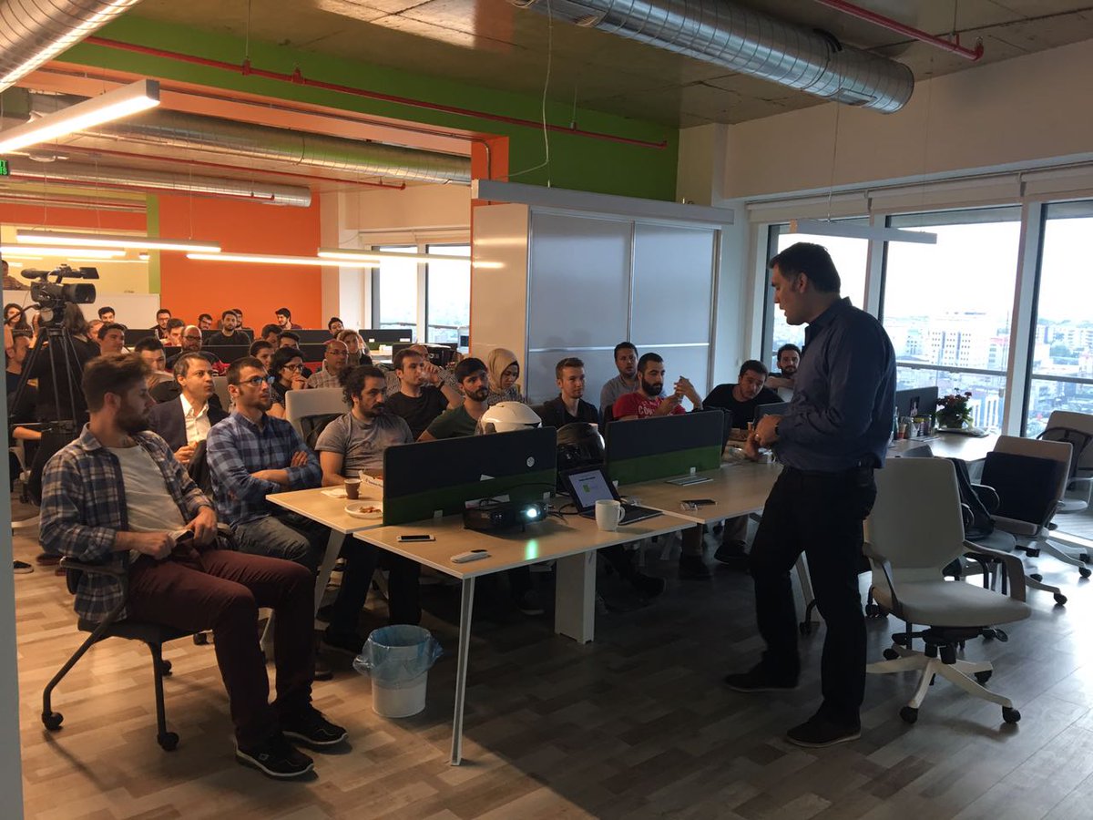 melihsakarya's tweet photo. Şirketimizide oldukça keyifli bir sunum gerçeleştirdik. Beklediğimden fazla ilgi vardı. @test_hive
#TestHive #QA #Test #QAPipeline https://t.co/ndhLyPqE27
