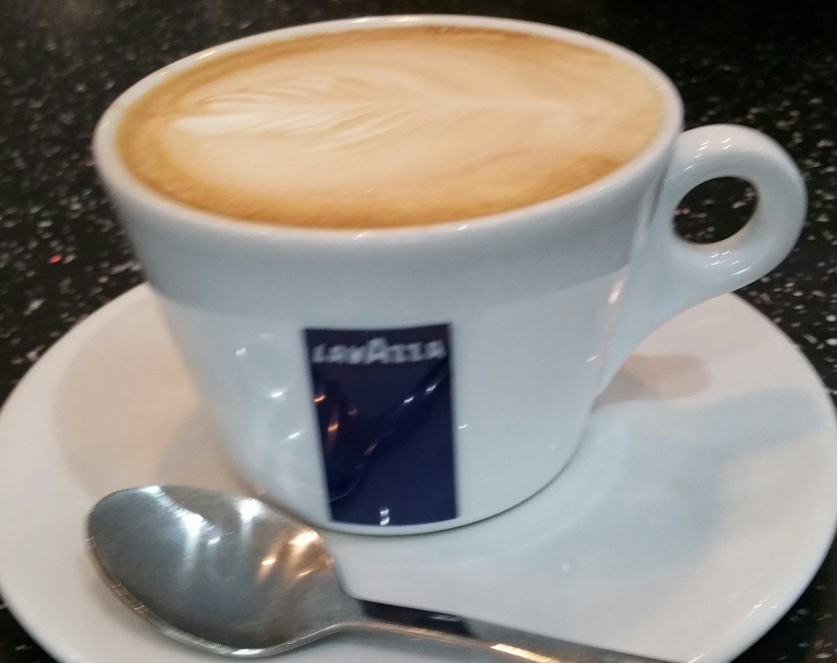 Cafe Black tweet media