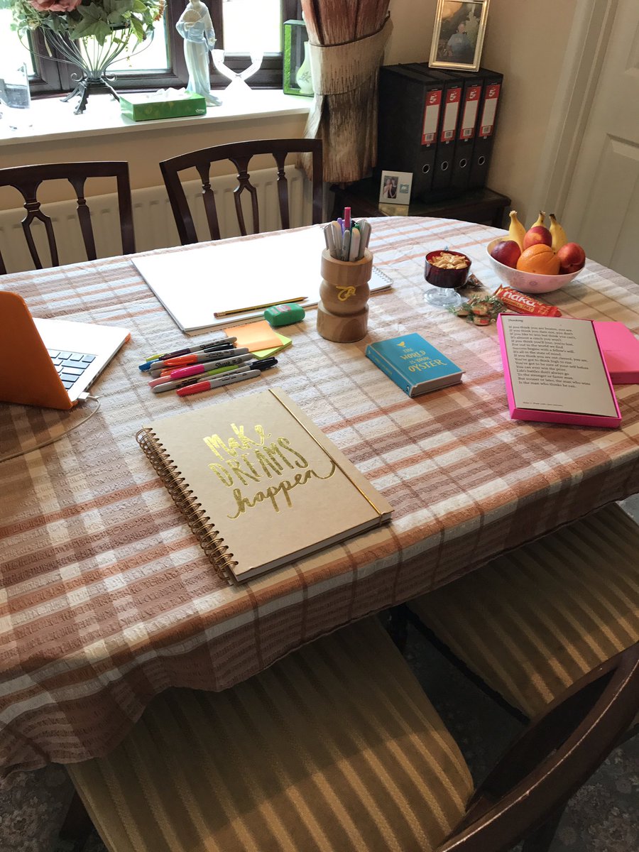 KatherineLucarz's tweet photo. Home strategy session ready to go. Colourful, creative, clarity. Business should never be boring! #smallbusiness #growthmindset https://t.co/Fj5OtLPIgy