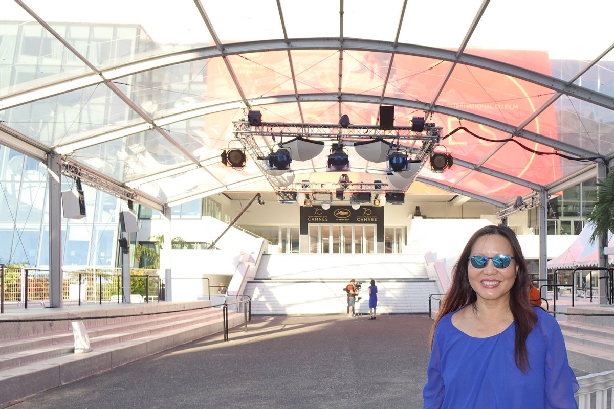 montebubbles's tweet photo. Before the red carpet arrives. The morning of the #Cannes2017 #Cannes70 #CNNiReport #thedigitalinfluencer #JoyceChow #montebubbles #movies https://t.co/uXjcqT43gU