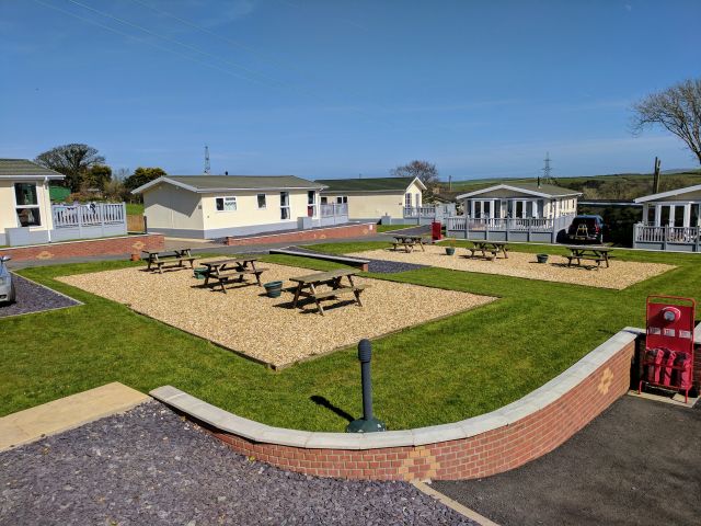 A hamlet of luxury newly developed homes. Situated in the Bay on the Anglesey coastline; sellmygroup.co.uk/lodges/park/Br…