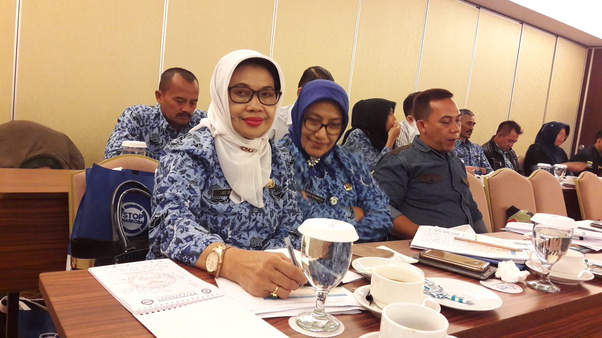 Hidup sehat tanpa narkoba <a href="/ridwankamil/">Ridwan Kamil</a> <a href="/OdedMD/">Oded Muhamad Danial</a> <a href="/asisten1bdg/">asisten pemerintahan</a> @AntonSugiana @bnnkbdg <a href="/KecamatanCibiru/">Kecamatan Cibiru</a> 17/5