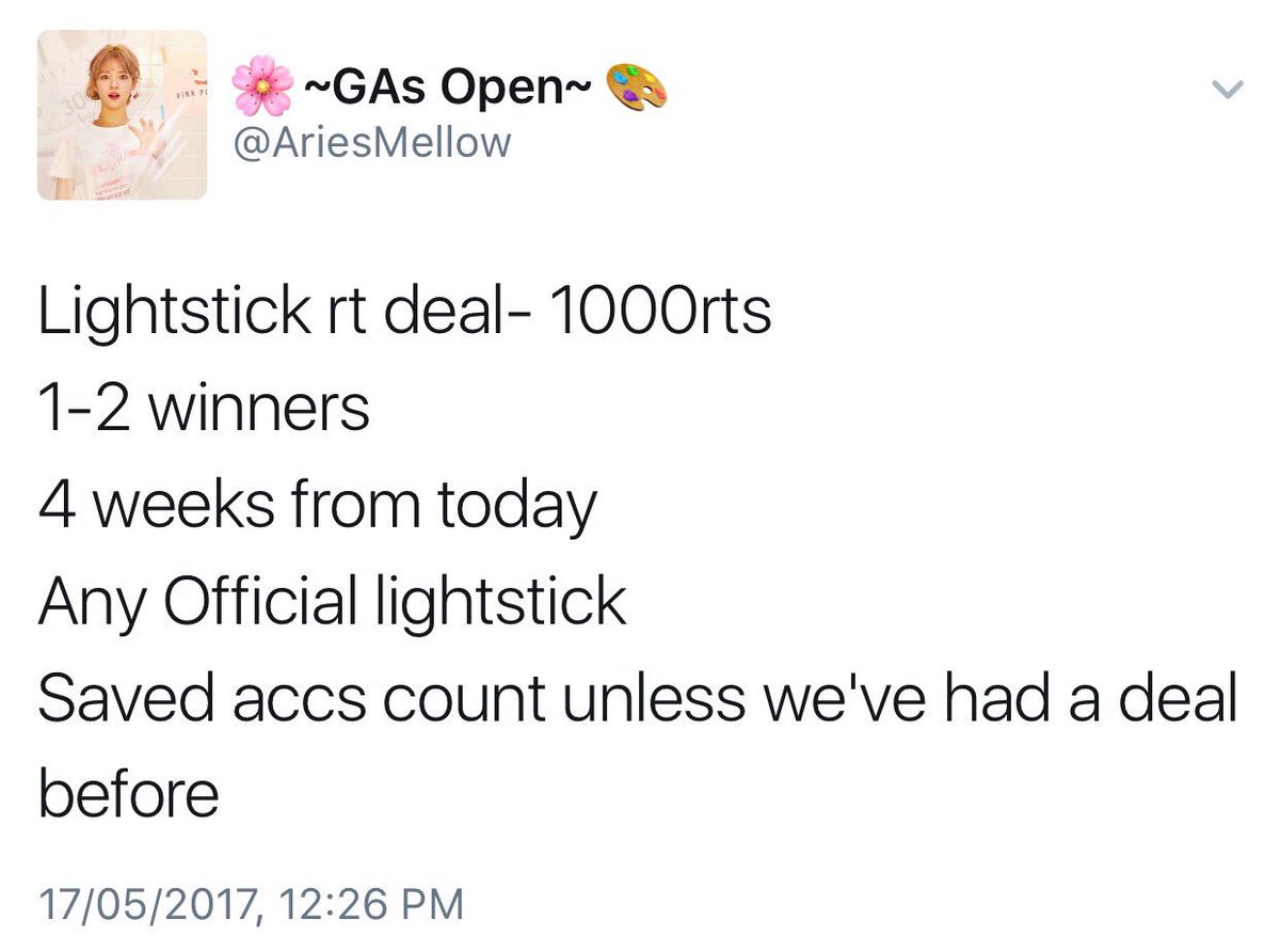 TRIVlAMYG's tweet photo. [PLEASE HELP SPREAD &amp; RT] 
Help me win this beautiful lightstick as a grad gift for myself. Please help a monbebe out 😭🙏

Deadline: June 14 https://t.co/iDE0674CLP