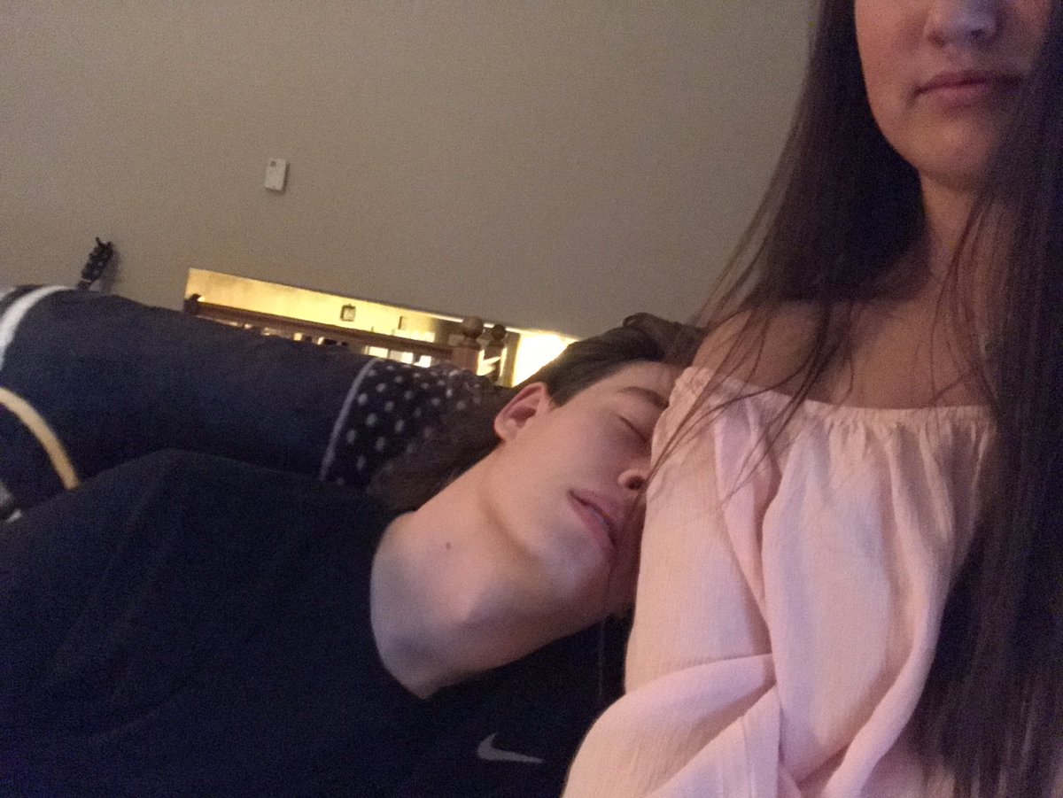 savannah_klink's tweet photo. 1 RT to save this boys life https://t.co/6clpxrZJ13