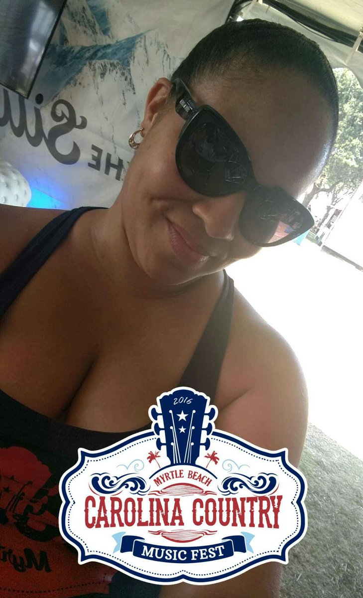 Bstfri8556's tweet photo. I can't wait till June! @CCMFLive  #CCMF2016 https://t.co/nQAgn1hCAT