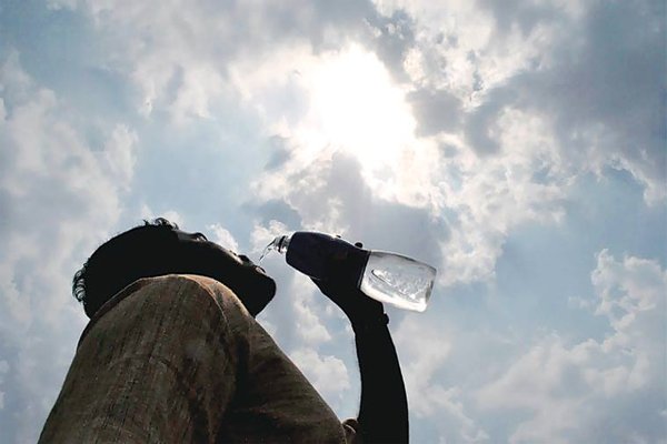 NEWS7Odia's tweet photo. Odisha in grip of heat wave
: https://t.co/DEi5O1SZsj? https://t.co/Q7Obn9WP4E