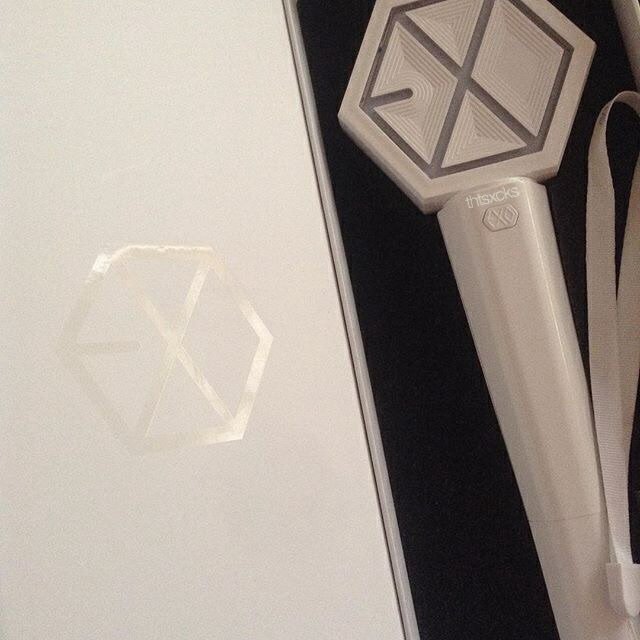 jenihilism's tweet image. HI I'M ZAMANTHA YOUR FAVE BABE (lol no) ASKING YOU TO HELP ME GET AS MUCH RETWEETS 😭
PLEASE RETWEET TO SAVE MY EXO-L HEART MWA💕