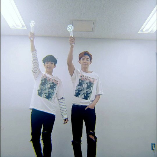 jenihilism's tweet image. HI I'M ZAMANTHA YOUR FAVE BABE (lol no) ASKING YOU TO HELP ME GET AS MUCH RETWEETS 😭
PLEASE RETWEET TO SAVE MY EXO-L HEART MWA💕