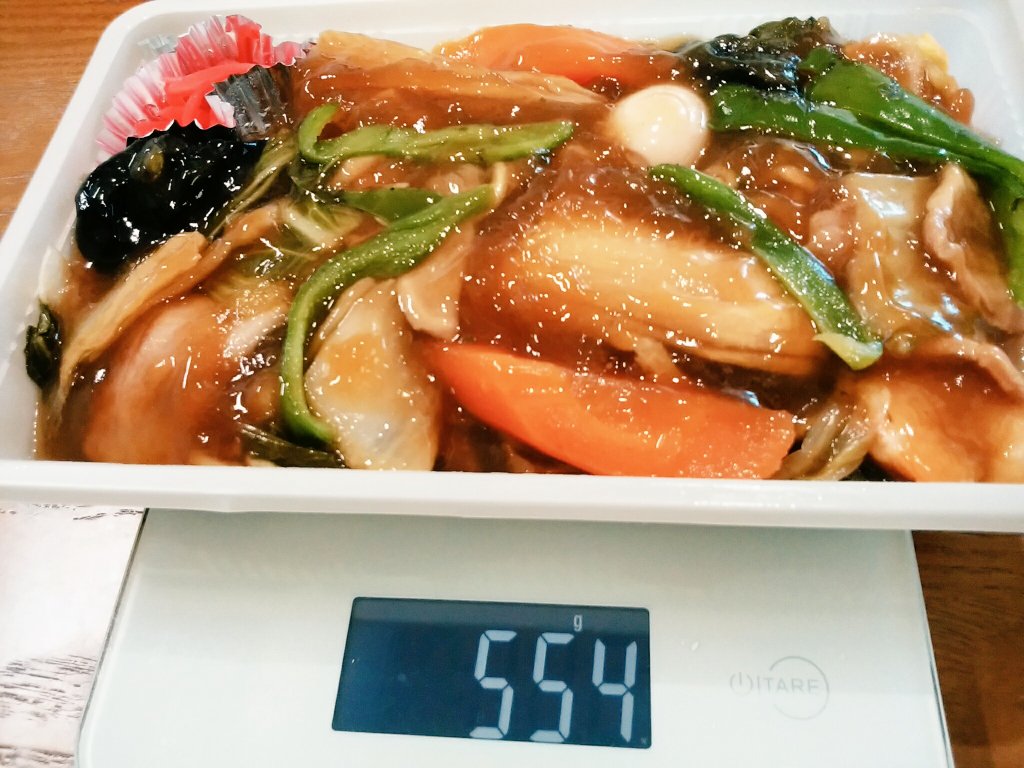 カナへーナ 重い中華持ち帰りといえば 八戸市諏訪 彩華そば 中華弁当 龍弁 りゅうべん さん ランチタイムのみの営業ながら お客さんひっきりなしの安い 早い うまいお店 丼もの 焼きそばはスピーディーですが お弁当は時間がかかるそうなので予約が