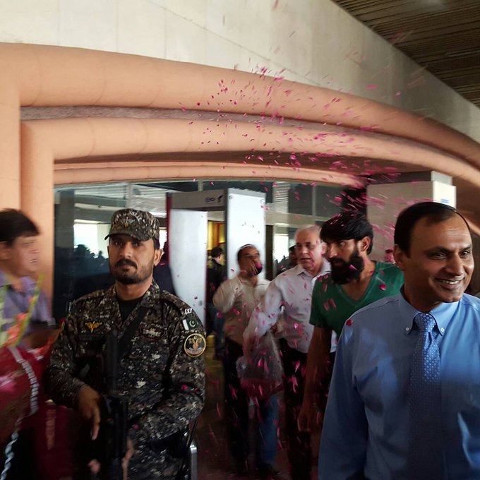 View image on Twitter View image on Twitter