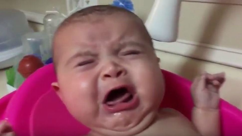 kimkomando's tweet photo. #Lullabies usually put babies to sleep but some of these babies react to their mother's singing in #unexpectedways https://t.co/oSvDbo2MH0 https://t.co/VmBfcSsbx0
