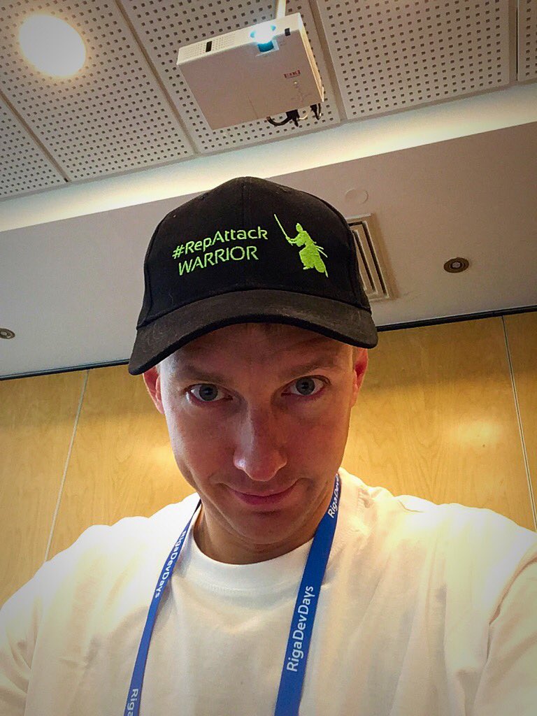 RigaDevDays's tweet photo. #RigaDevDays workshop #repAttack has started with @johnnyq72 and @lvoug https://t.co/MwTYVJVdkX
