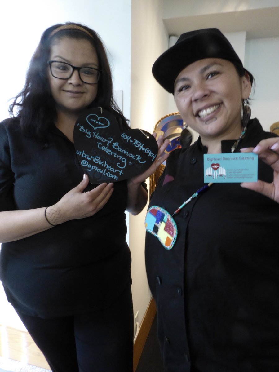 itravellen's tweet photo. @AboriginalBC @BigHeartBannock #BigHeartBannockCatering  @SnBVancouver #SalmonBannock @spiritbearcoffe @billreidgallery #FirstHostGathering https://t.co/8OVKN9LoSI