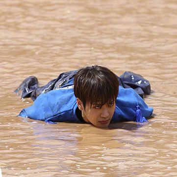 MrJackson852's tweet photo. แจ็คสันที่เรารู้จัก vs แจ็คสันที่เรารู้จักอีกเหมือนกัน เป็นทั้งหมดนั่นแหละ บ้าหรือมีสติก็เป็นแจ็คสัน 55555555555555555 https://t.co/xCCXaCLa2s