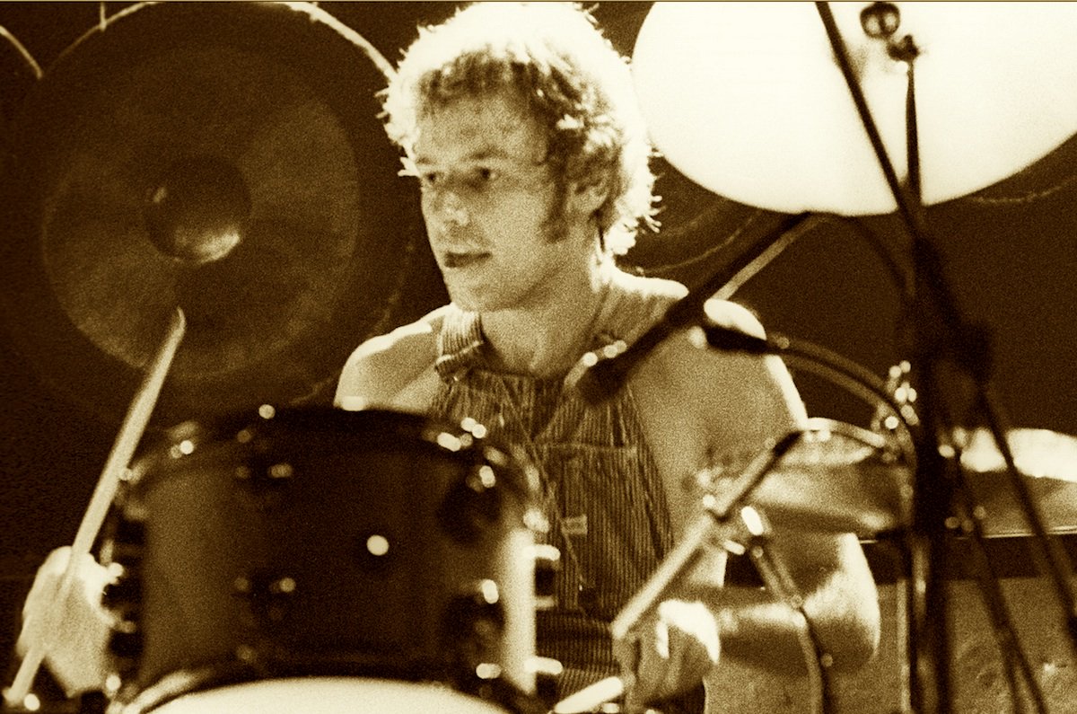 Happy Birthday to Bill Bruford... 