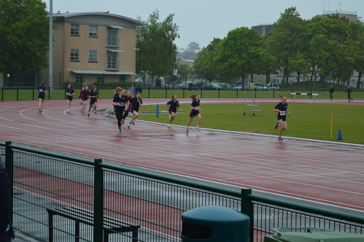 HLCSport's tweet image. #TrackEvent photos from yesterday&apos;s @SchoolAthletics #TrackAndFieldCup #ChallengingConditions!