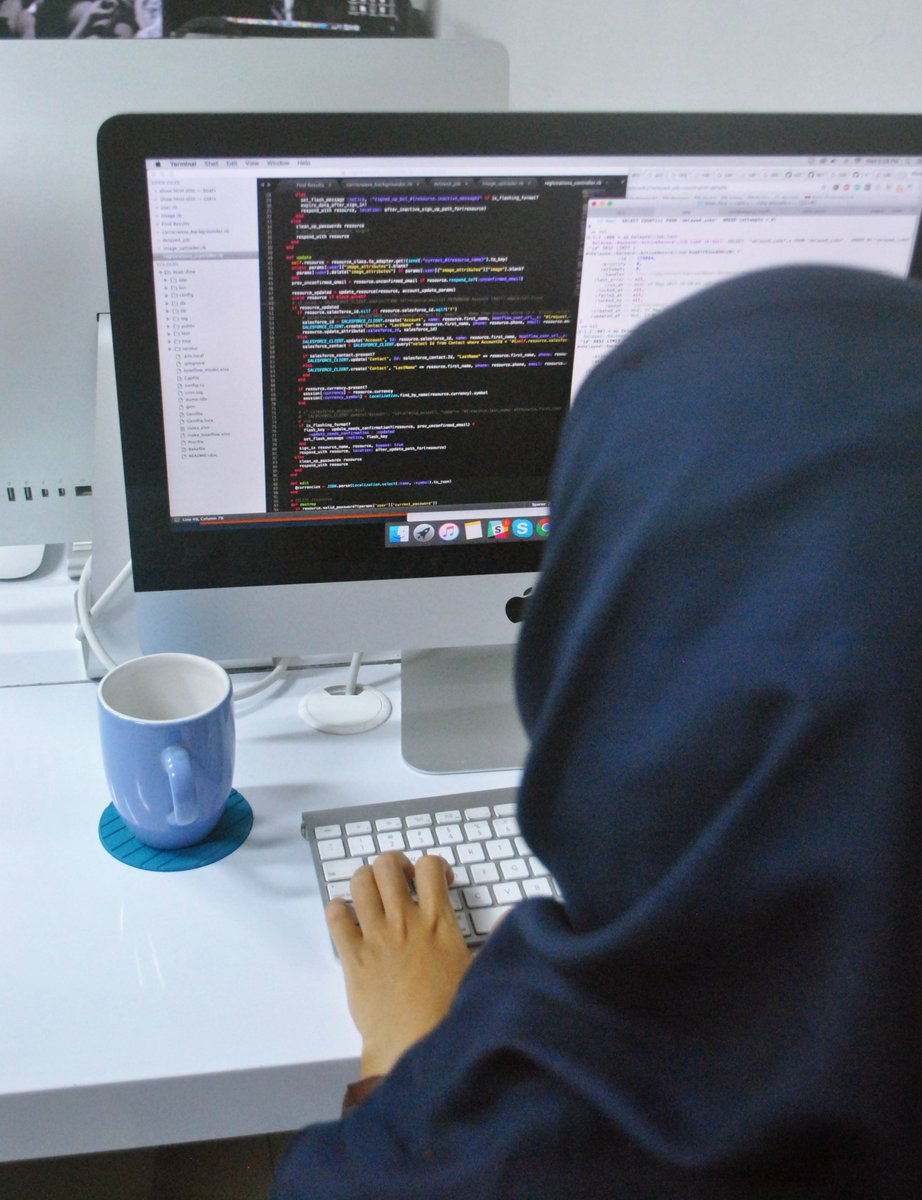 41studio's tweet image. girls power..

#41studio #girlprogrammer #programmer #codelife #coding