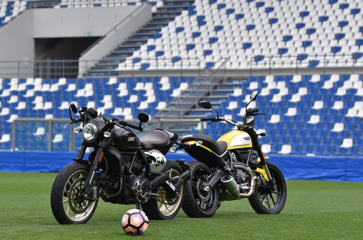 scramblerducati's tweet photo. .@Ale_Matri, @nicdedevitiis and two #scramblerducati into the @SassuoloUS stadium. Discover more today at 7pm on @SkySport at #goaldeejay10 https://t.co/FuyUHDa46T