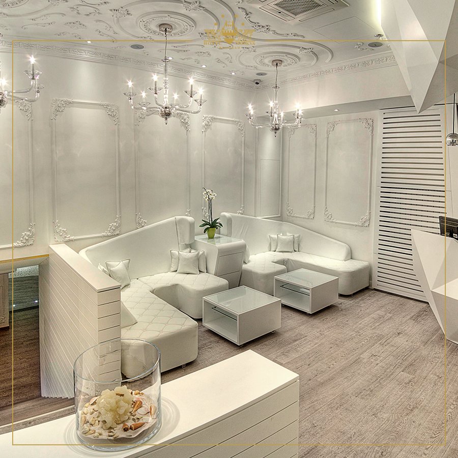 Hotel Moskva tweet media