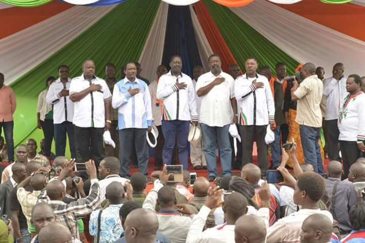 This is the Team that will save Kenyans from looters and thieves who steal even Panadol in hospitals.
#NASAInKisii
#UasinGishuCounty