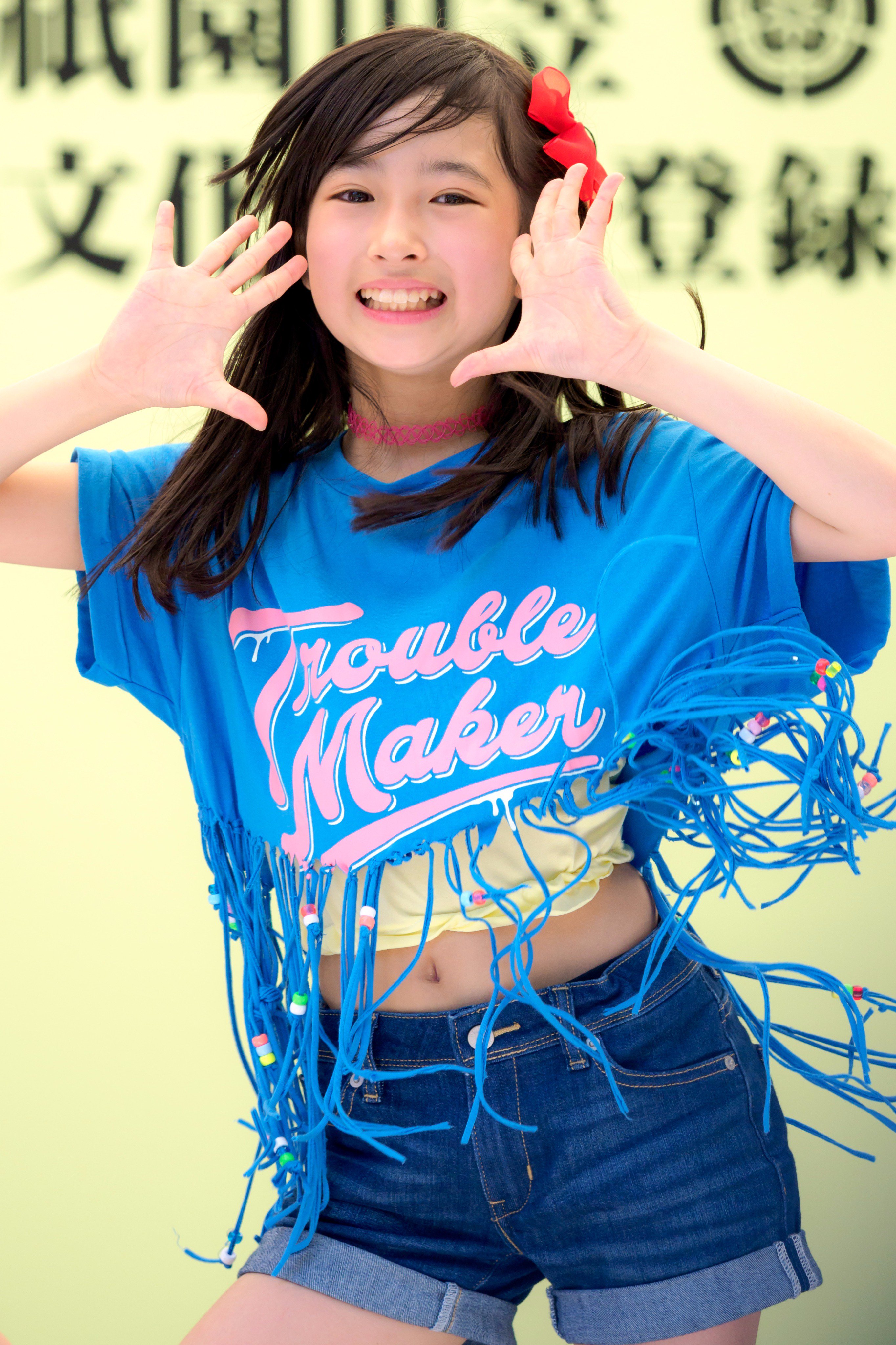 柳美舞  / X
