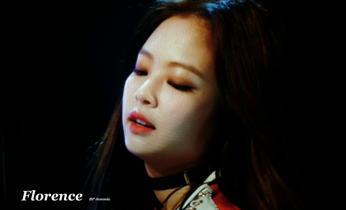 florence_JN's tweet photo. 170517 성결대 축제 #BLACKPINK #JENNIE #블랙핑크 #제니 #사랑아제니해 https://t.co/rTRDn8G3jK