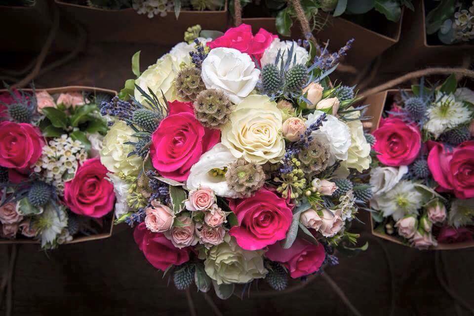 Lots of exciting #workshops to look forward to including patchwork with@MandyMunroe1 and floristry with <a href="/cmfloristry/">caroline miller</a> ow.ly/FTvD30bFjJb