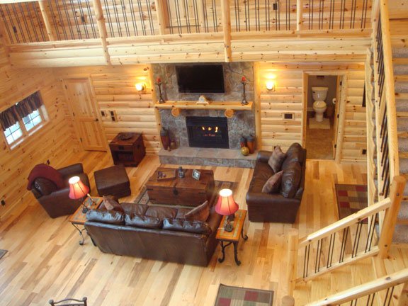 Logsiding's tweet photo. Consider using our pre-finished #pinepaneling for your next #DIY project. Just nail it up and you’re done! https://t.co/vxQcVNuTrh