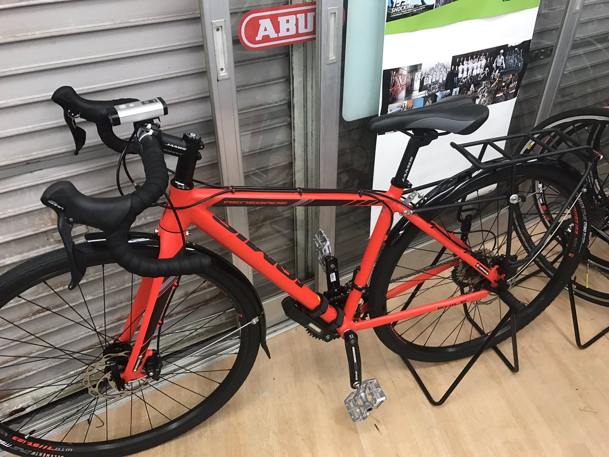 サイクルショップカンザキ上新庄店 ジェイミスのレネゲードエグザイルに泥除けと荷台をつけました あ フェンダーとキャリアと言った方がカッコ良いですか 言い方のカッチョ良さよりも見た目がカッチョ良ければいいんです サイクルショップカンザキ上新庄店 ジェイミスのレネゲードエグザイルに泥除けと荷台をつけました あ フェンダーとキャリアと言った方がカッコ良いですか 言い方のカッチョ良さよりも見た目がカッチョ良ければいいんです