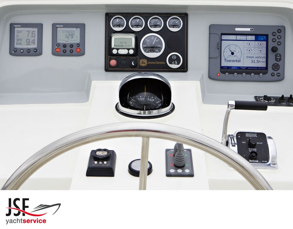 JSFyachtservice's tweet photo. Van eenvoudige snelheid- en dieptemeters tot een uitgebreid systeem met radar kaartplotter. We adviseren u graag! https://t.co/x6HQi0cBps https://t.co/Pd0P10MzdT