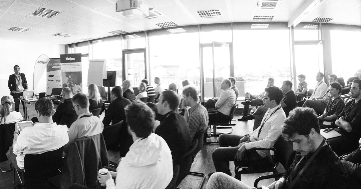 STARTPLATZ's tweet image. Angriff ist die beste Verteidigung 🤺
#Disrupt.me! mit @Gothaer bei der #insurtechweek im #SilikölnValley #insurtechcologne #innovation