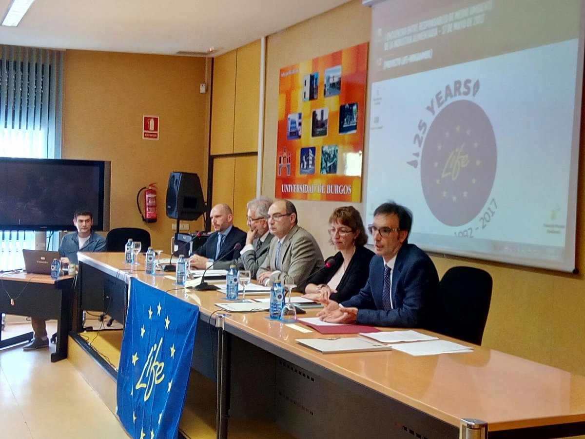 UBUinvestiga's tweet photo. ¡Ya hemos comenzado el encuentro de Responsables de Medio Ambiente de la IAB! https://t.co/KgDwfBb3bG