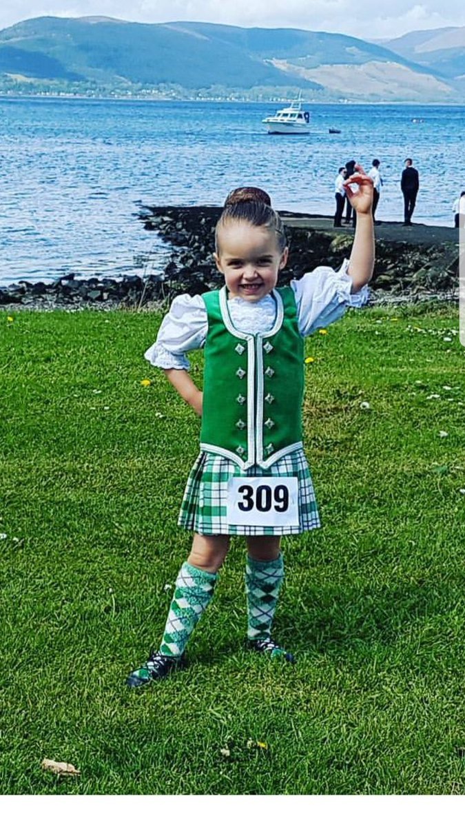 alisonw469's tweet photo. This girl, danced the west of Scotland champs with the 5yrs. #TinyDancer #Only4  #GreenDancer @DanielCarrWFG the Fling in Dunoon done it! https://t.co/yFZyGUUxJH