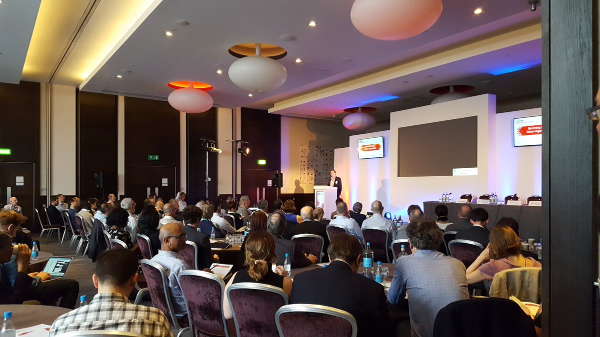 LydiaSzulc's tweet photo. Great sessions this morning #BigDataandIoT #ctgsummit @Computing_News https://t.co/gPTJRXnlgY