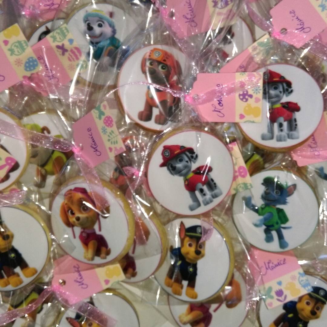 Cakepops_sonia's tweet photo. Y otro más! Galletas de #patrullacanina 🍪🐕 #cookies #reposteriacreativa https://t.co/hTANDhhigN