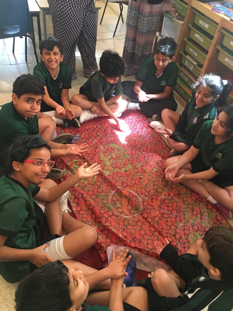 KESBreakingNews's tweet photo. GJV have been learning about โchanging statesโ in Science. They conducted an experiment to see when ice melts faster. #KESGU https://t.co/ekL1BgnSUy