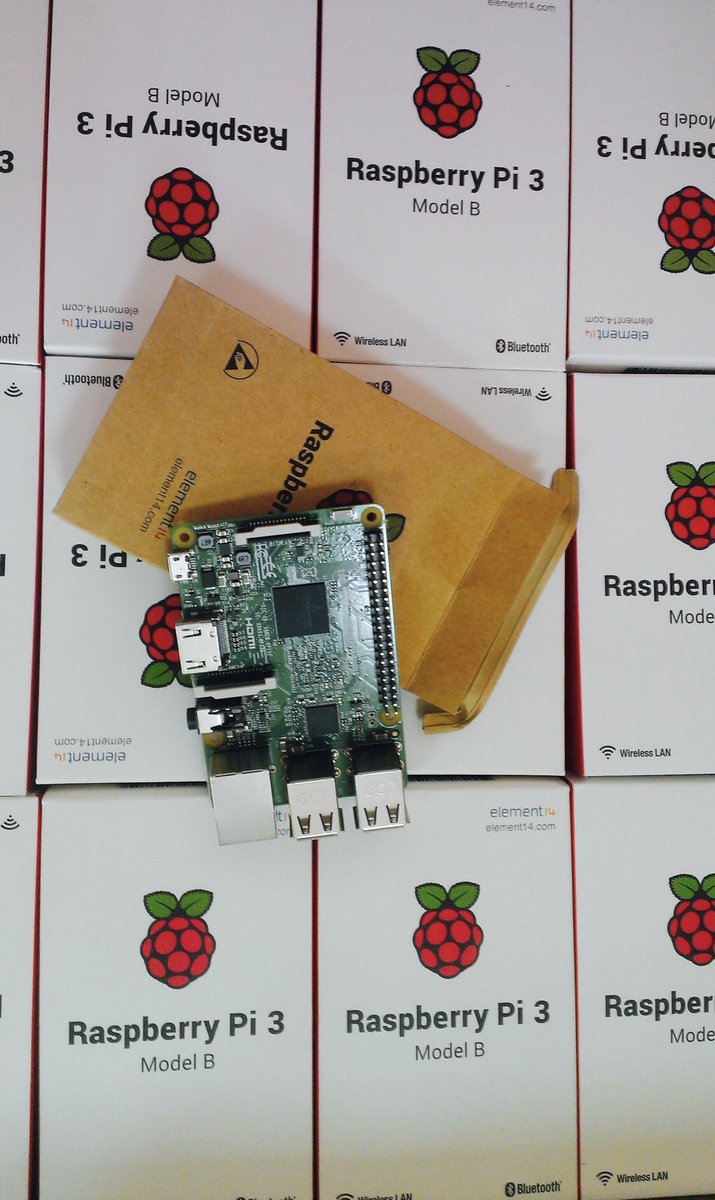 deck_company's tweet photo. Много #миникомпьютеров для нашего проекта #deck.lc #ibeacon #deckauth #deckwayz #indoornavigation #it #Raspberry #mobileapp #wifi https://t.co/JMKqgf7jYP