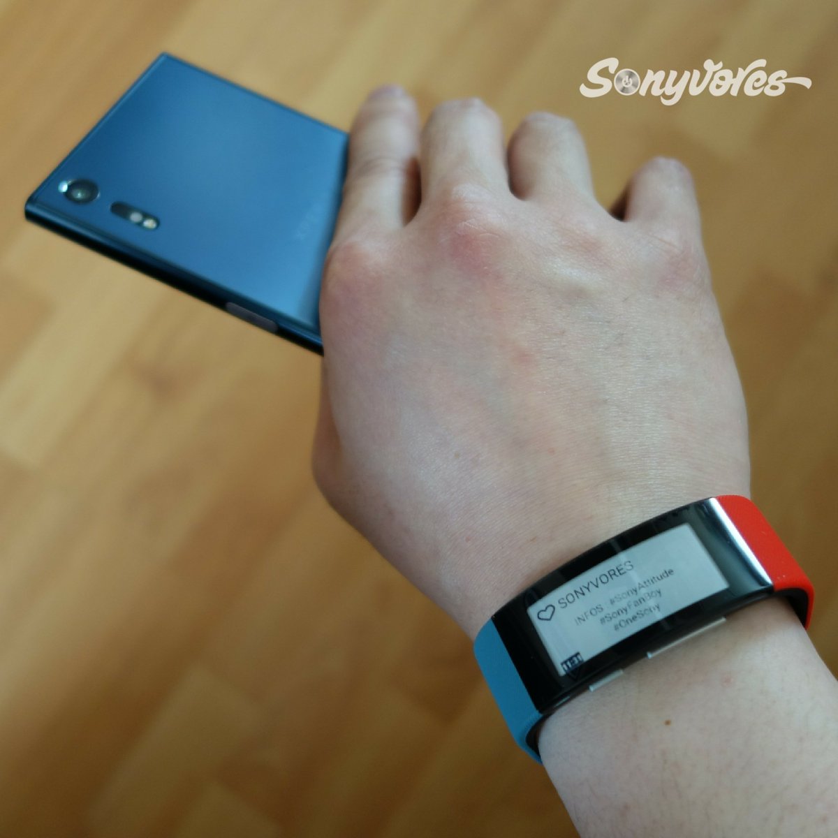 Sonyvores's tweet photo. Le #nintendoswitch effect lol #xperiaXZ #SmartbandTalk https://t.co/4frXRoqsZM