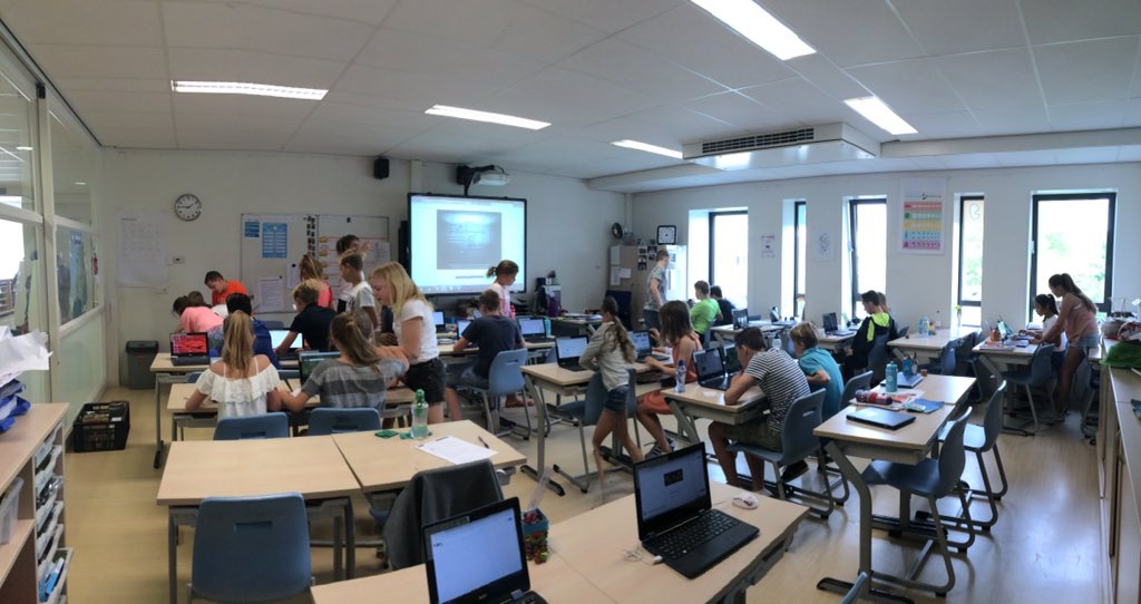 riannemo's tweet photo. @KJSHeerjansdam @RabobankRMIJ ja super goed gedaan groep 8. Het was even hectisch maar jullie hebben het hoofd goed koel weten te houden https://t.co/Zj6rmY7R5T