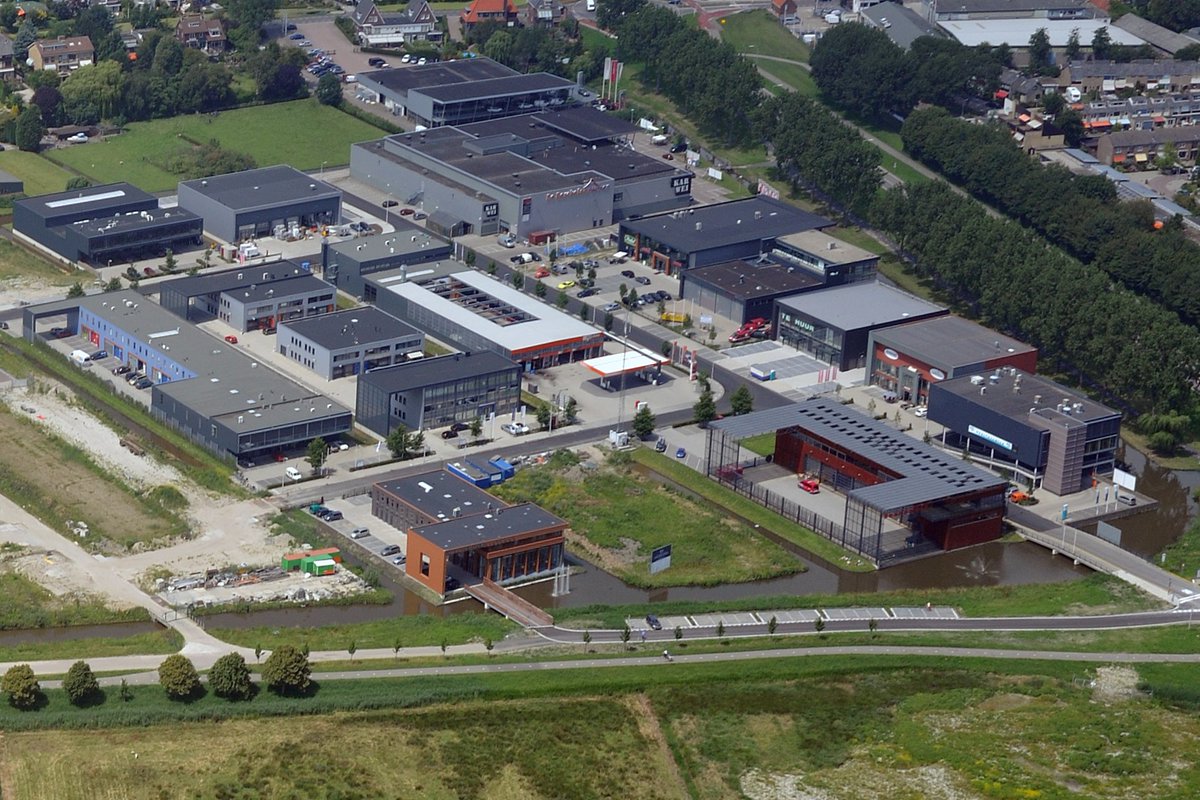 HermesProjectNL's tweet photo. Binnenkort in verkoop! Bedrijfsunits Berkelse Poort - Berkel en Rodenrijs.
Ton Hermes | 06 27020903 | Marcel Hermes | 06 27020904 https://t.co/GpjpUnQQKd