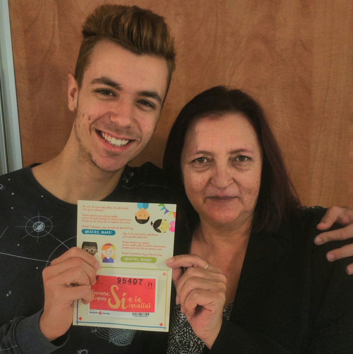 CreuRojaCAT's tweet photo. Els guanyadors del concurs fotogràfic #MareDor:
Twitter: @uli1500
Facebook: Eli Martin
Instagram: Julian
Felicitats guanyadors! https://t.co/MRvYrTvjG0