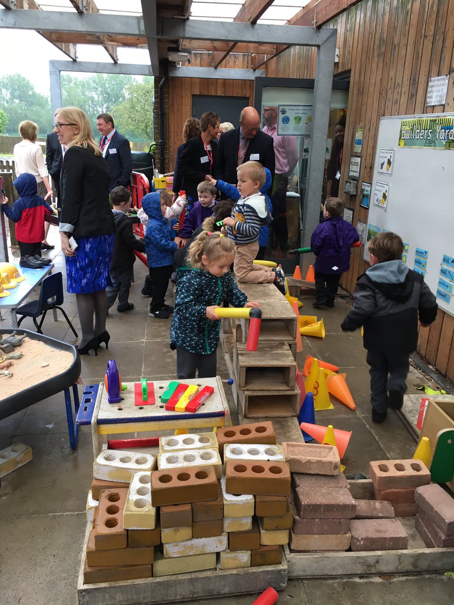 Halewood CofE School tweet media