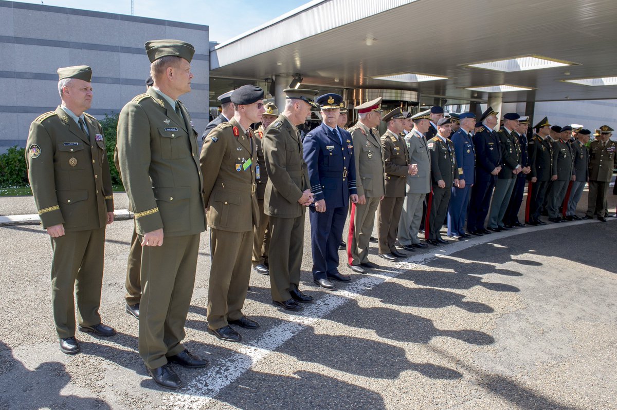 Chairman Of The Nato Military Committee Natochods Partners Honour The Men Women Who Have Fallen In Service Of Peace Freedom Your Sacrifice Will Not Be Forgotten T Co Sgnkcsrldo