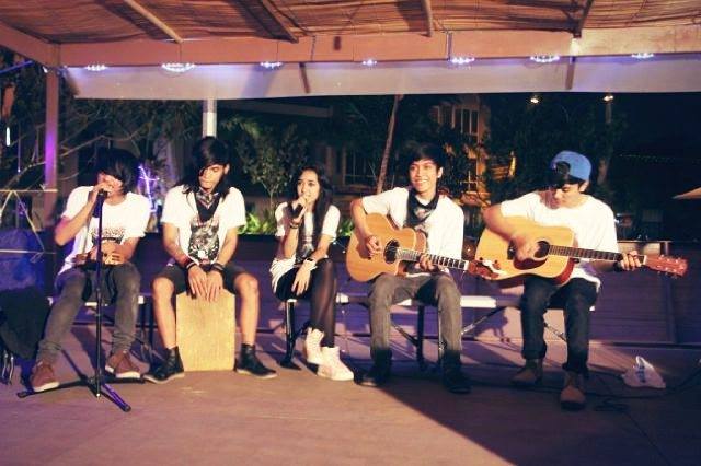 ErrorKidzSystem's tweet image. Error Kidz system perfoms Akustik  ( @ErrorKidzSystem : Mimpi yang tlah hilang Feat @windhaaaaaa   

@ulsu29_boto2663 
 @IbhobSixx