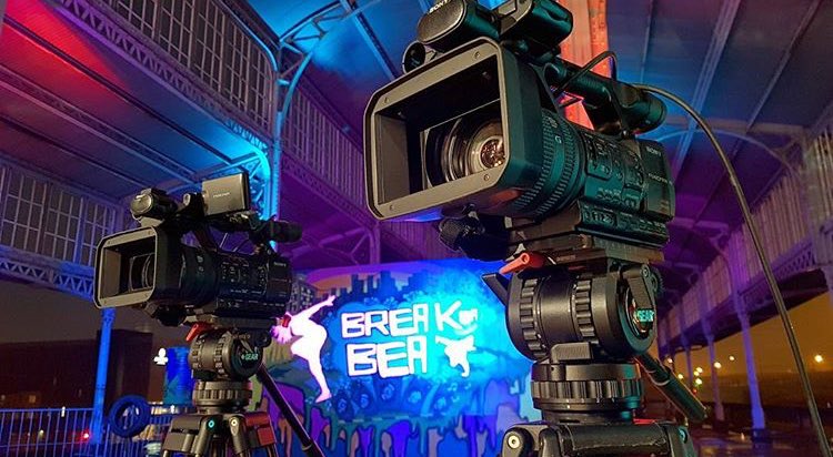 BreakDaBeatSA's tweet photo. Ready, set, shoot! Get ready to witness the ultimate hip hop battle in Mzansi. #BreakDaBreak https://t.co/iSEjQGj6bg