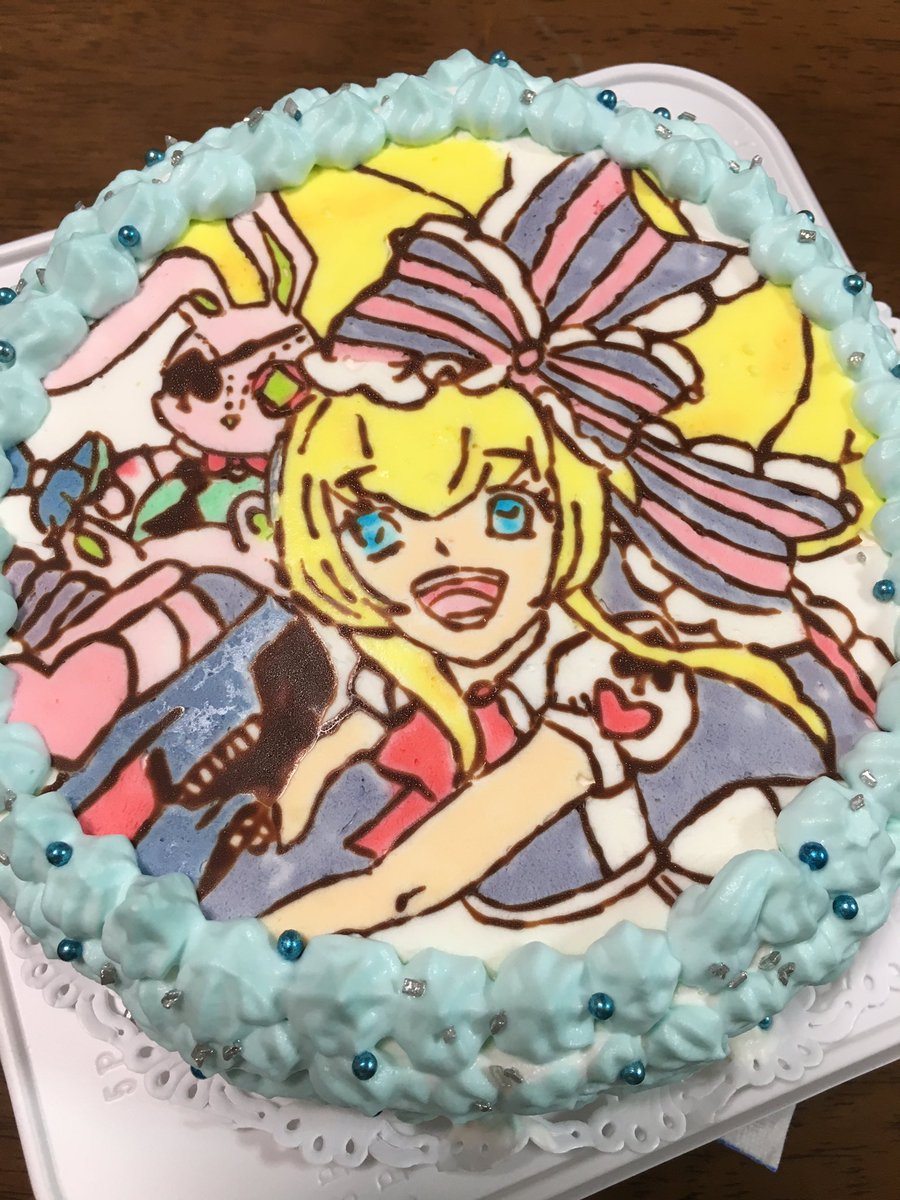 Risa モンストファンのお友達のために ケーキを作ってみました ๑ ๑ キャラケーキ初めてにしては よく出来たはず 友達誕生日でもなんでもないけど 笑 モンスト モンスターストライク アリス 進化 キャラケーキ 私はモンスト初心者