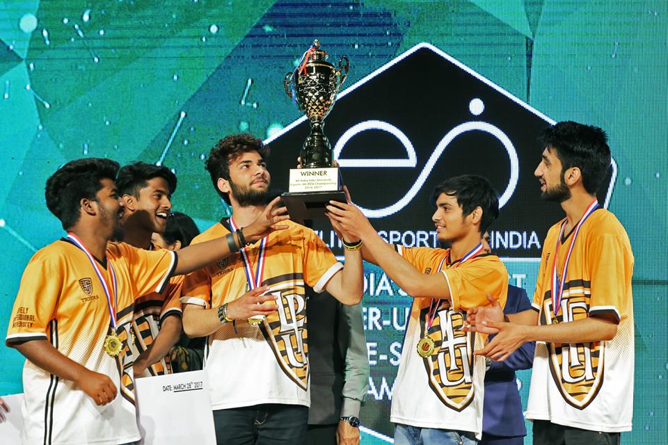 EFLIFootball's tweet photo. Winners at Lovely Professional University. 
#EESI INTER UNIVERSITY CHAMPIONSHIP.
#Punjab
Follow @elitesportsESI @EliteESI https://t.co/h3JwWIVPXg