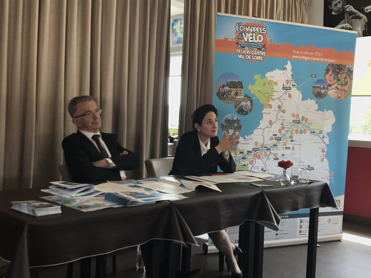 Lancement de la saison #echappee17! 45 balades festives du 28/5 au 29/9. <a href="/RCValdeLoire/">Région Centre-Val de Loire</a> 1e Région du #Tourisme à vélo.